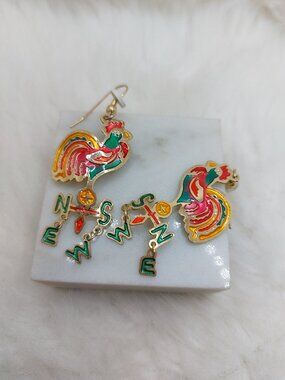 Vintage Two Hands Dangle Enamel-painted Roosters with Compass Earrings